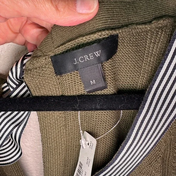 J. Crew Women's Olive Green Cotton Knit V-Neck Tank Top with Back Tie Detail - Picture 4 of 6